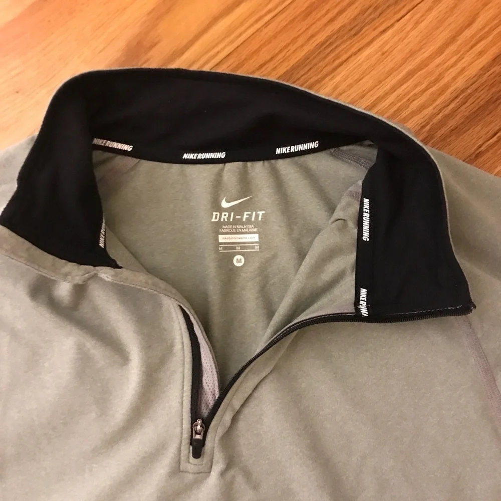 👟 NIKE DRI-FIT 1/4 ZIP Up